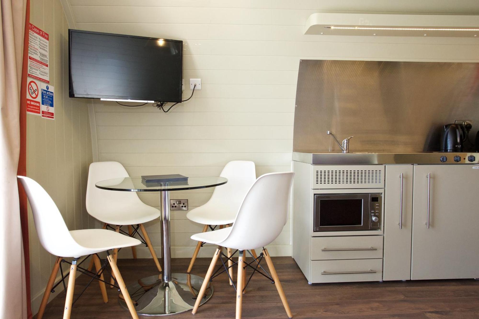 Standard Glamping Pods Hotel Morenish Bagian luar foto